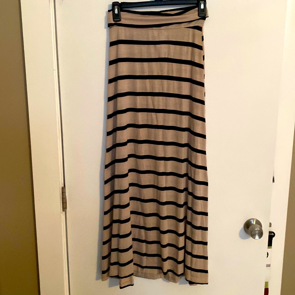 American Rag maxi skirt